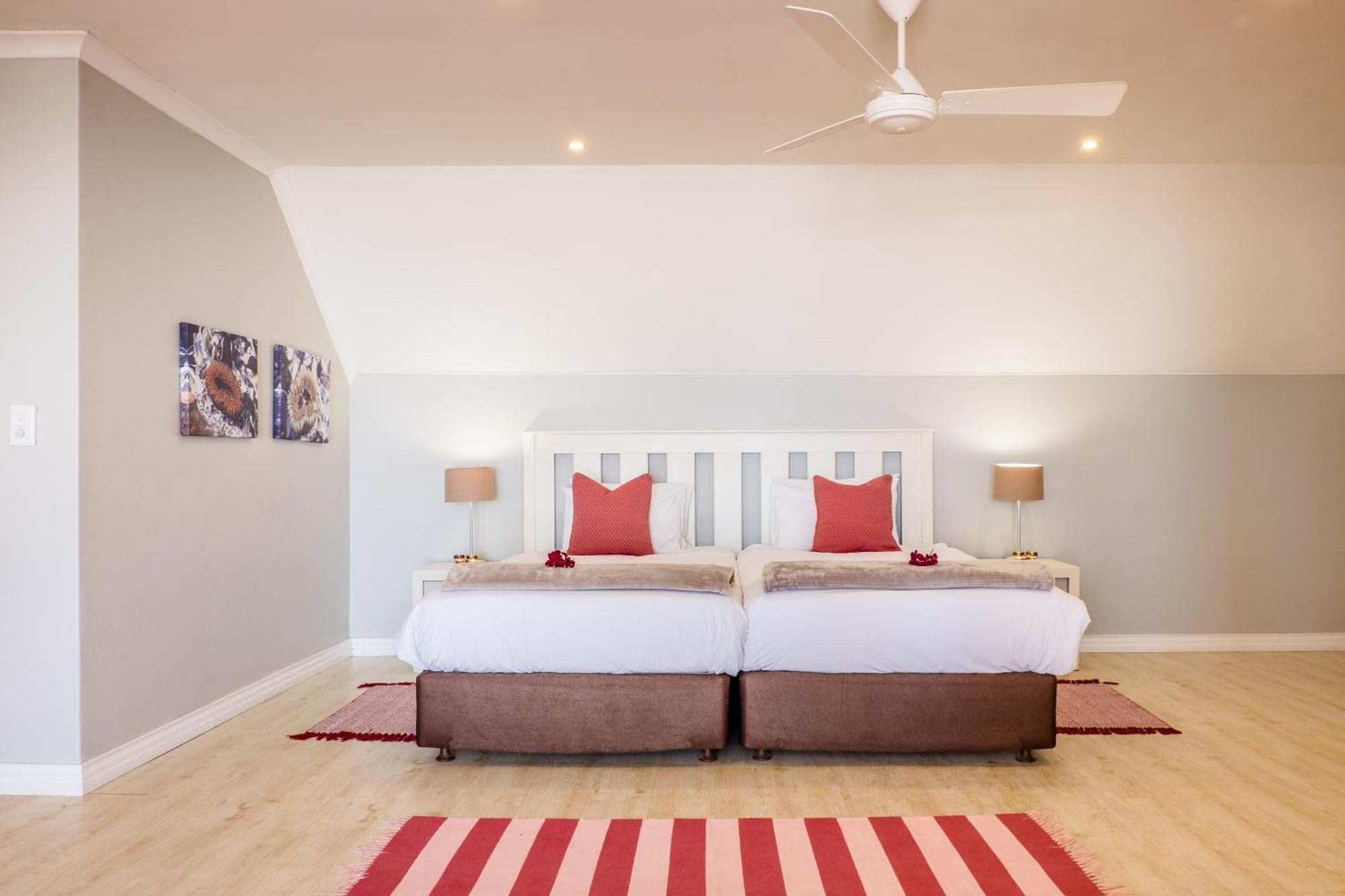 Zeezicht Apartments Stompneusbaai Kültér fotó